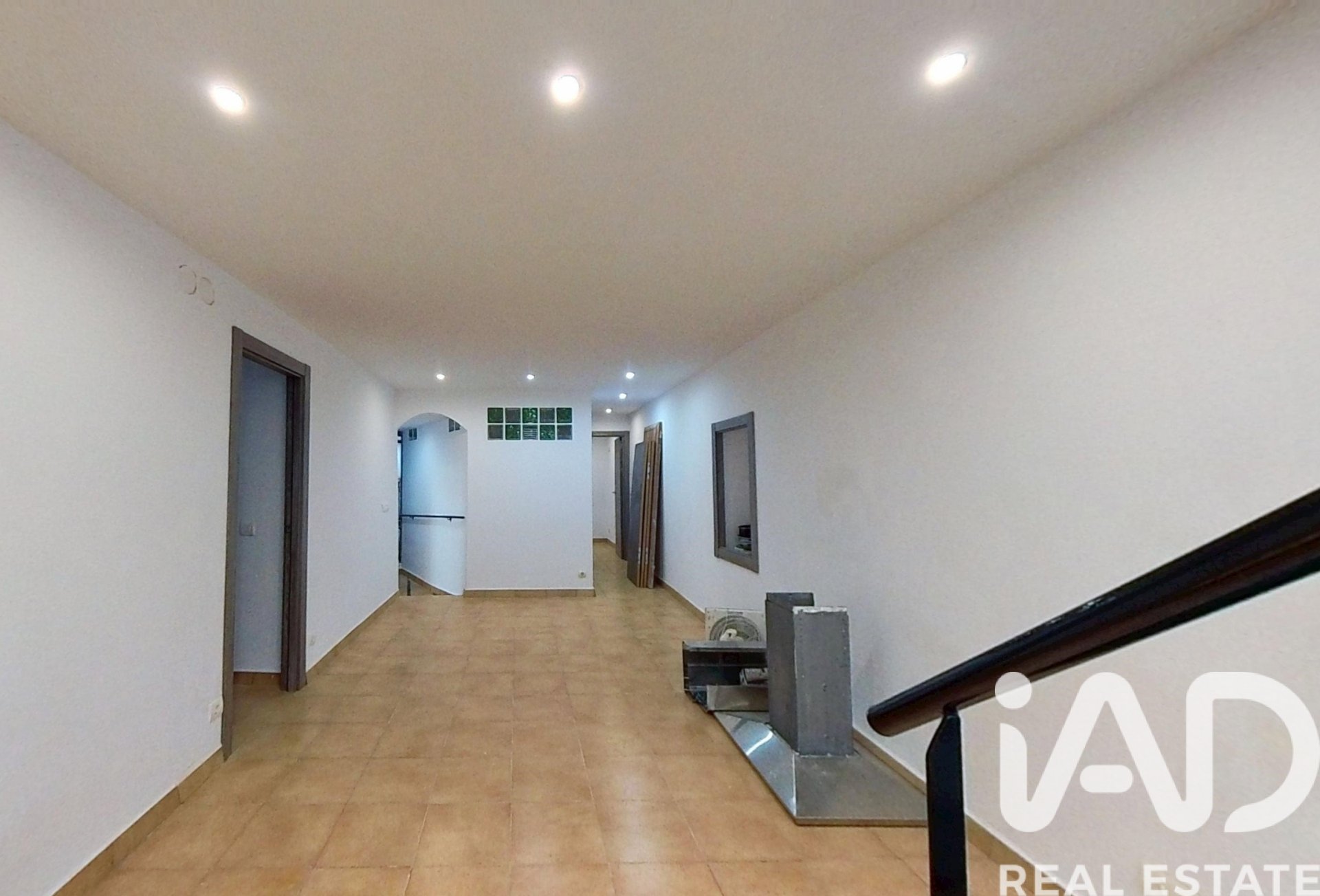 Villa i Alcala la Real, Jaen, Spanien 3 sovrum, 179 kvm. Nr. 184705