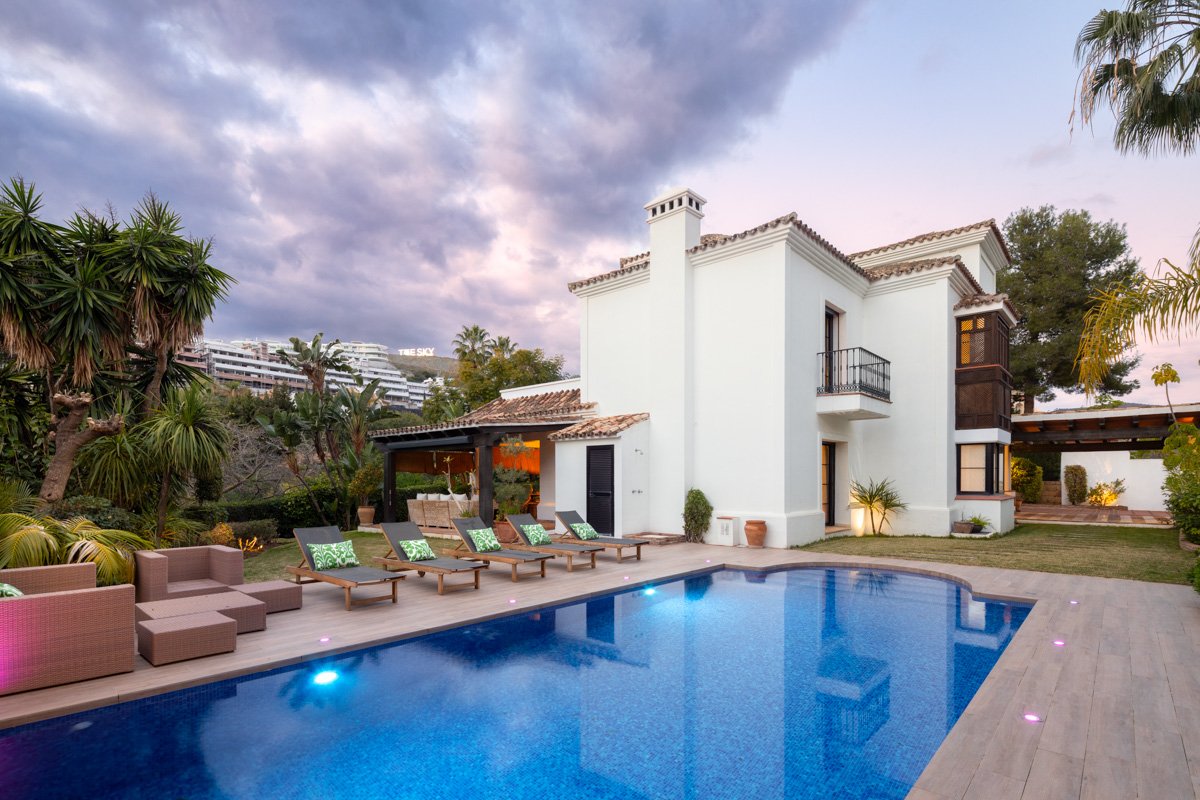 Villa à Benahavis, Malaga, Espagne 4 chambres, 373 m2 No. 135954