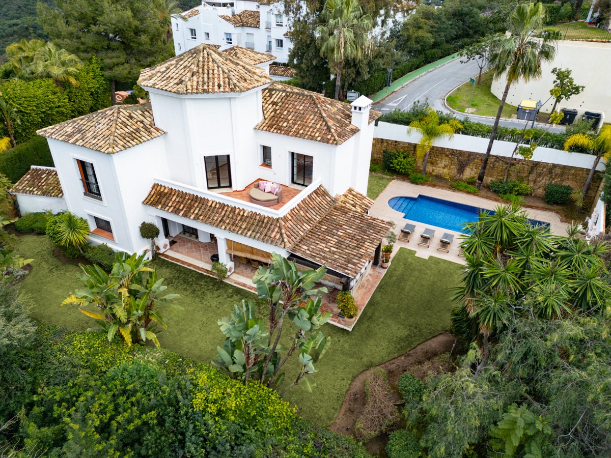 Villa à Benahavis, Malaga, Espagne 4 chambres, 373 m2 No. 135954