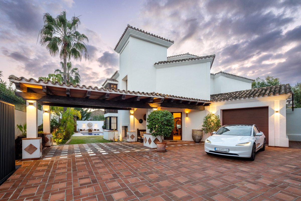 Villa à Benahavis, Malaga, Espagne 4 chambres, 373 m2 No. 135954