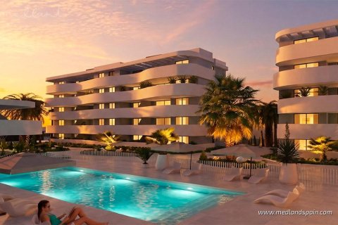 Apartamento en Guardamar del Segura, Alicante, España 2 dormitorios, 83 m2 No. 192974