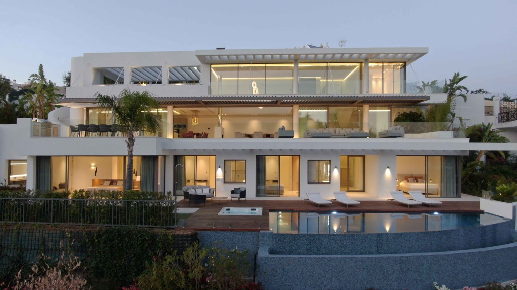 Villa in Benahavis, Malaga, Spanien 5 Schlafzimmer, 642 m2 Nr. 155827