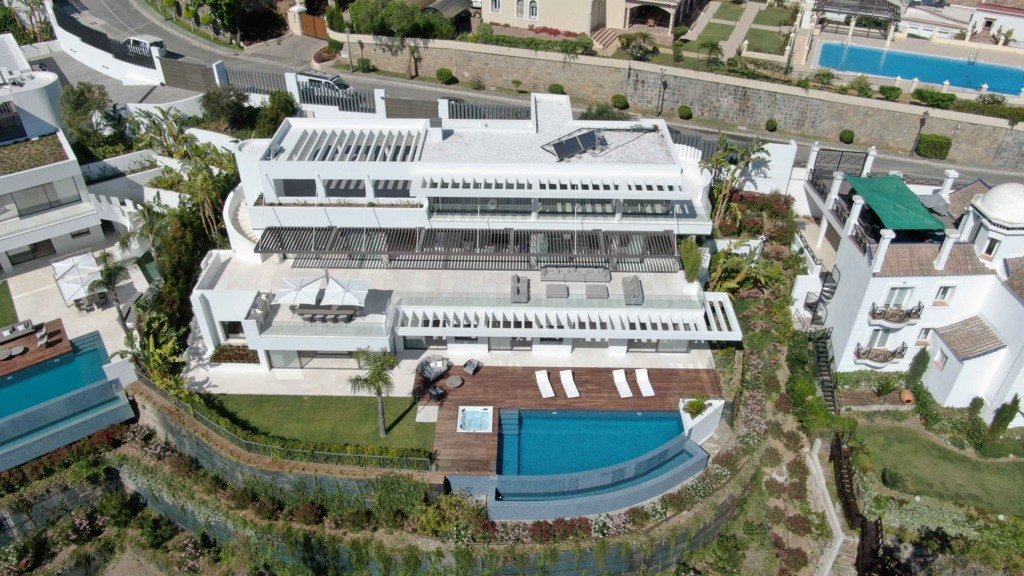 Villa in Benahavis, Malaga, Spanien 5 Schlafzimmer, 642 m2 Nr. 155827