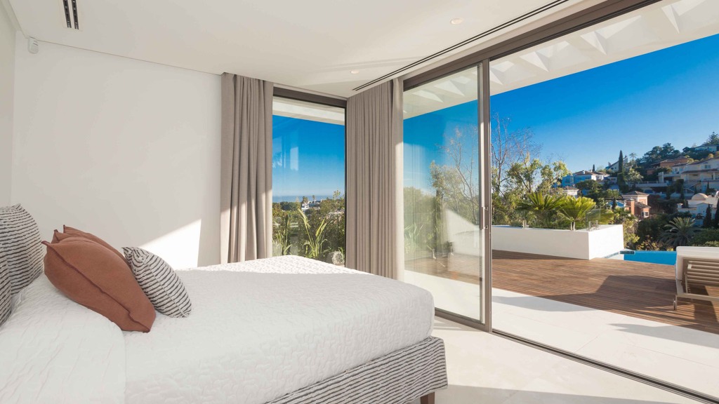 Villa in Benahavis, Malaga, Spanien 5 Schlafzimmer, 642 m2 Nr. 155827