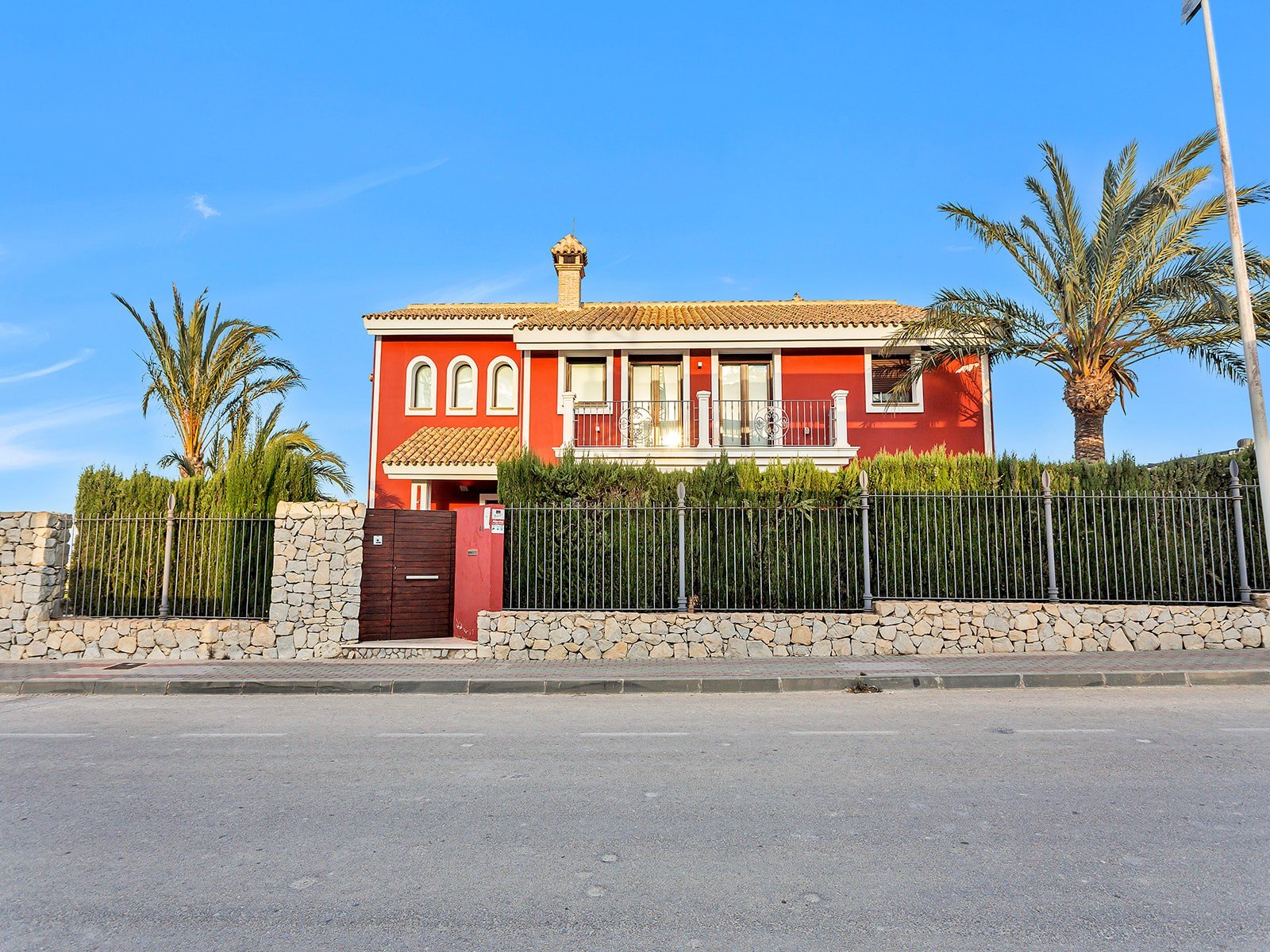Villa i Algorfa, Alicante, Spanien 6 sovrum, 721 kvm. Nr. 139359