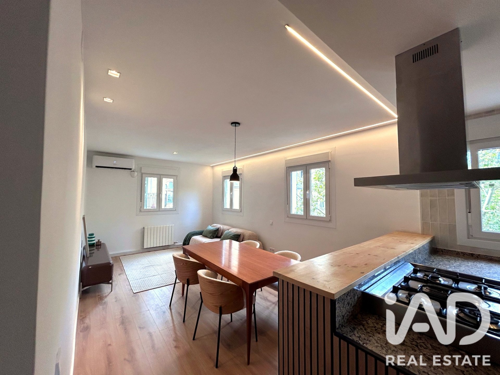Huoneisto Barcelona, Espanja 2 makuuhuonetta, 84 m2 No. 196590