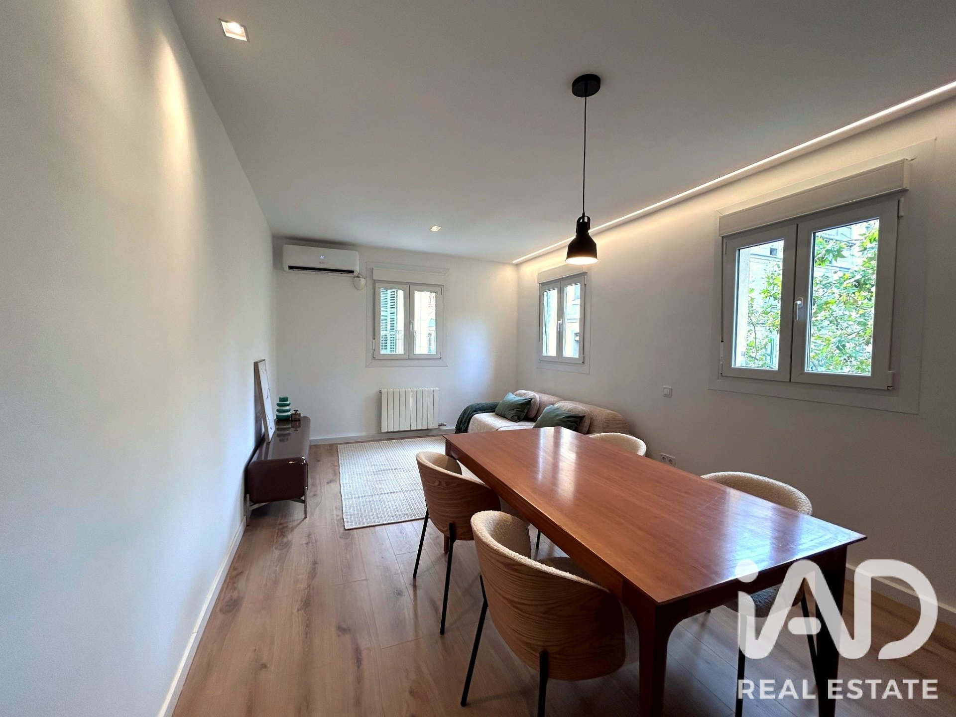 Huoneisto Barcelona, Espanja 2 makuuhuonetta, 84 m2 No. 196590