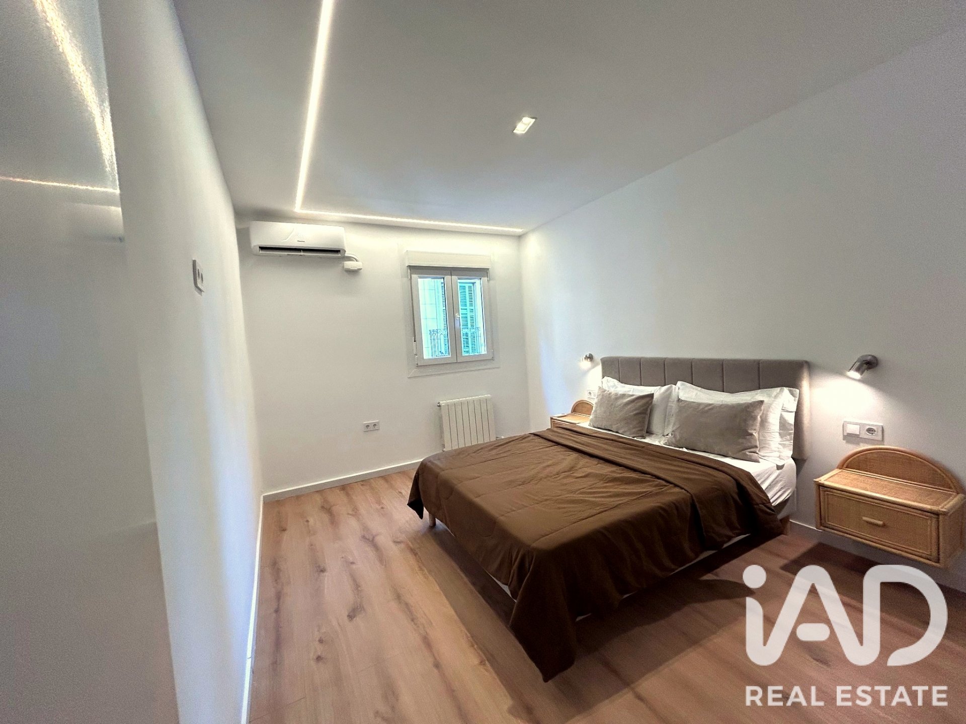 Huoneisto Barcelona, Espanja 2 makuuhuonetta, 84 m2 No. 196590