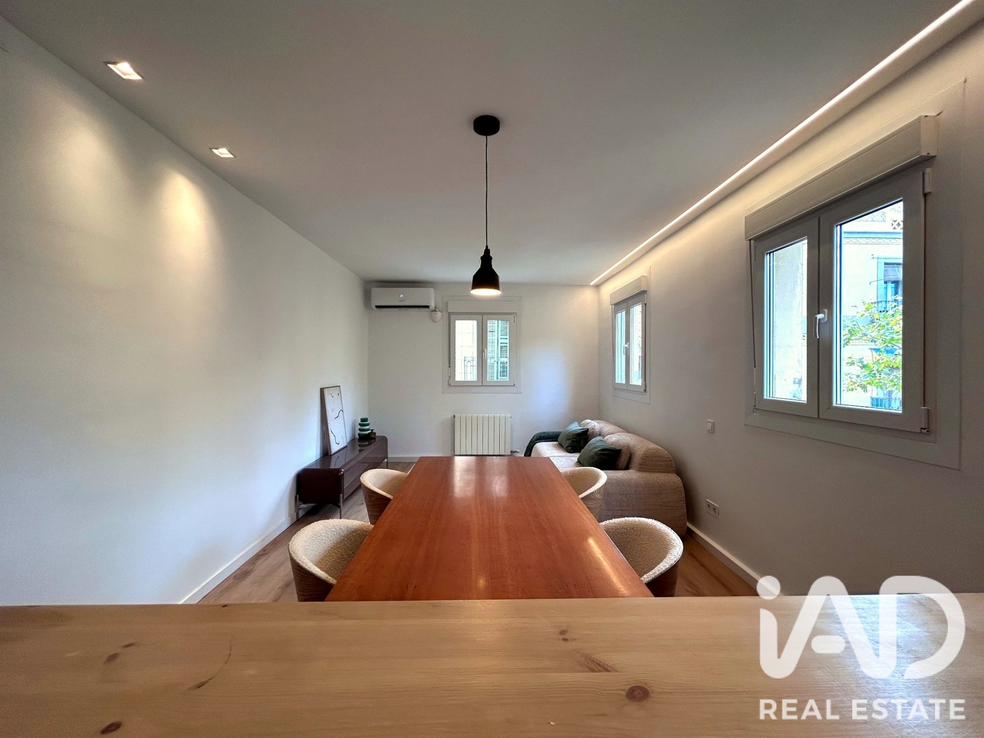 Huoneisto Barcelona, Espanja 2 makuuhuonetta, 84 m2 No. 196590