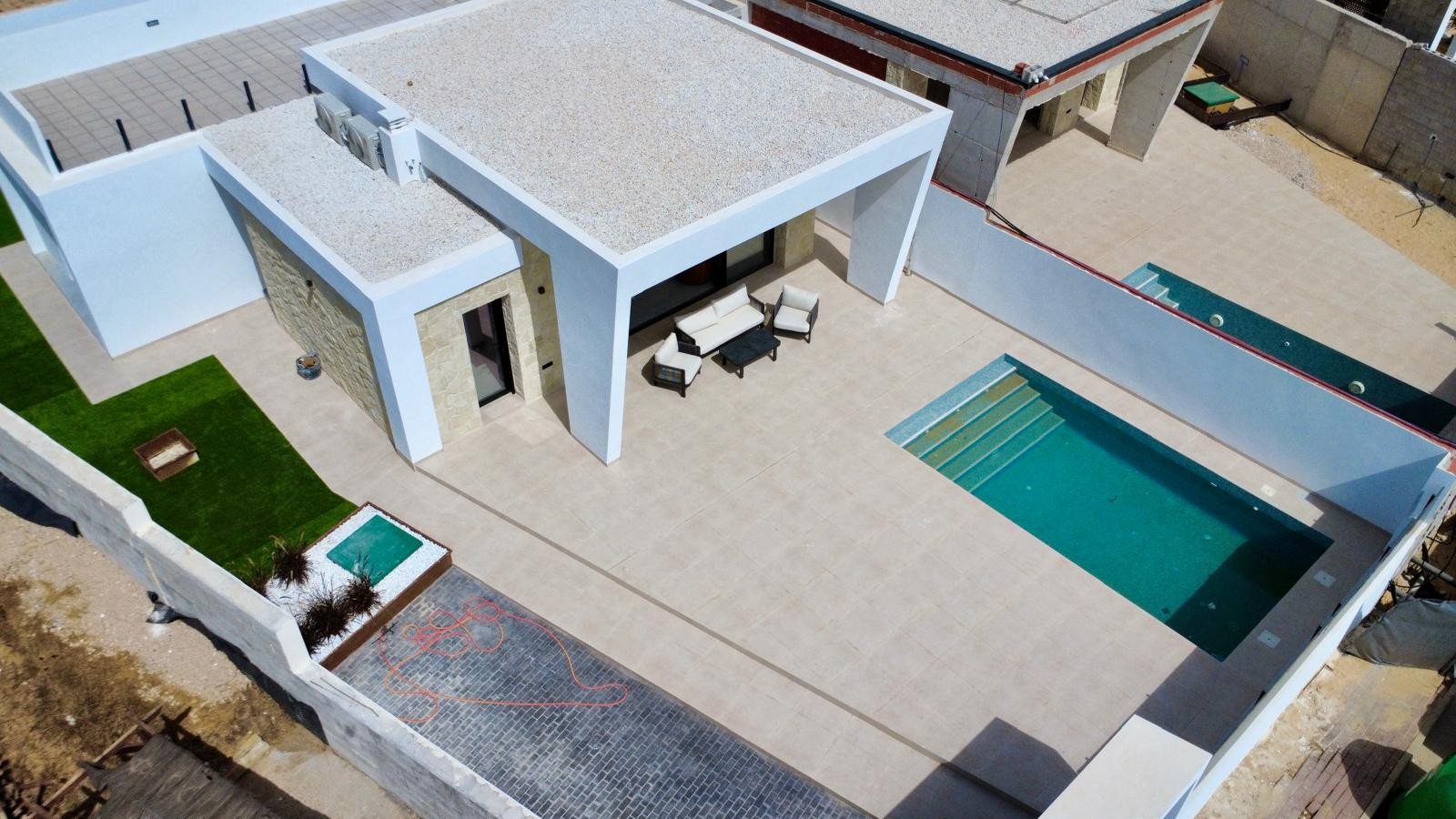 Villa en Torrevieja, Alicante, España 3 dormitorios, 135 m2 No. 188966