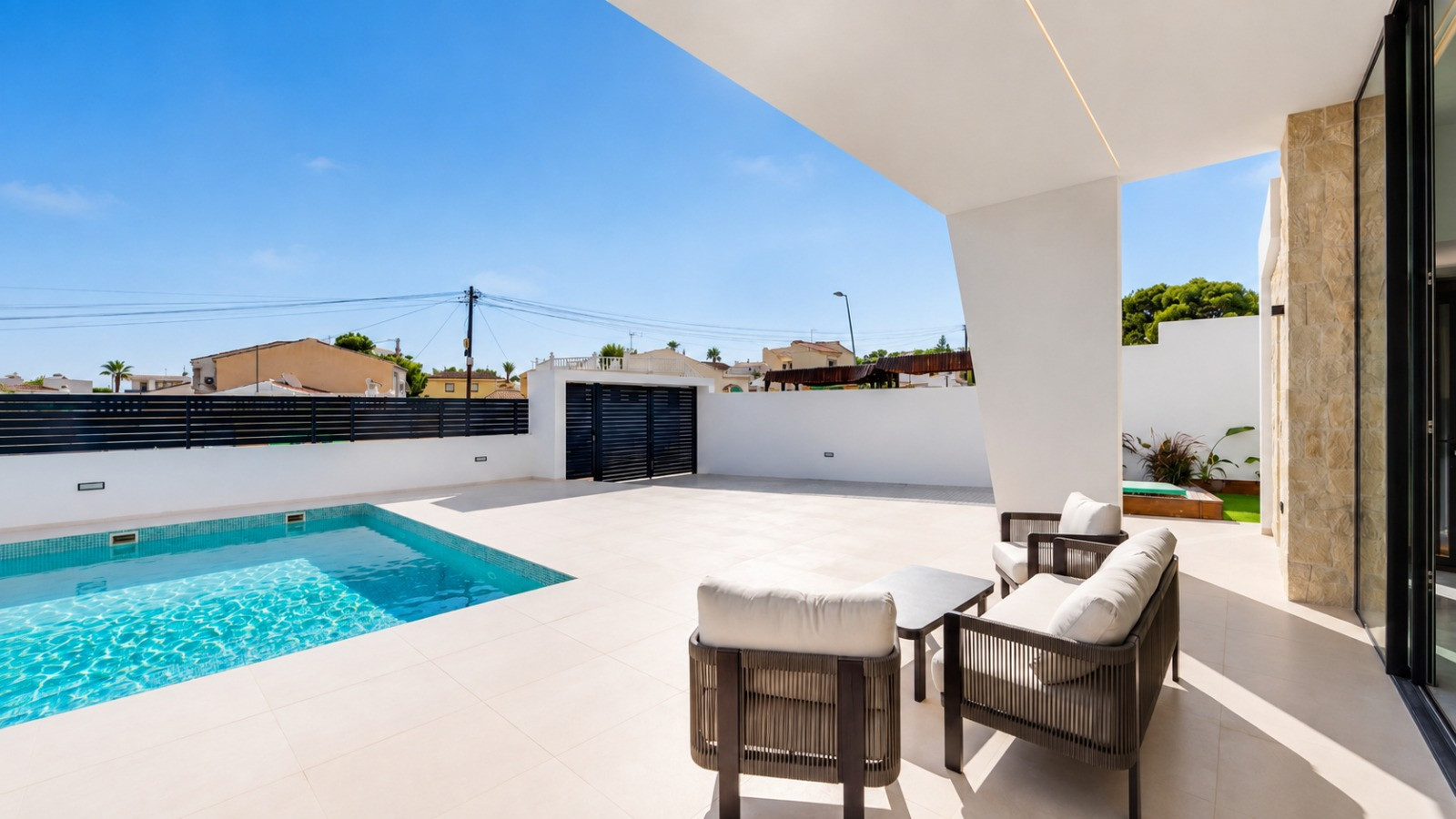 Villa en Torrevieja, Alicante, España 3 dormitorios, 135 m2 No. 188966