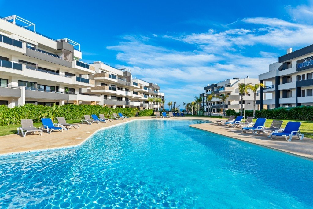 Apartamento en Alicante, España 2 dormitorios, 79 m2 No. 188961