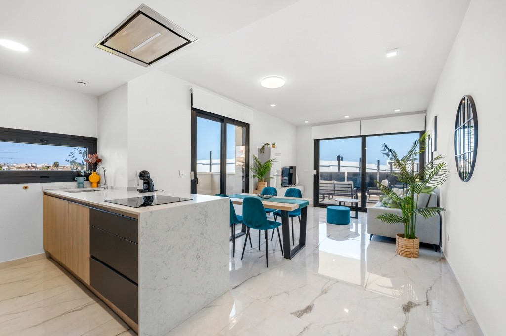 Apartamento en Alicante, España 2 dormitorios, 79 m2 No. 188961