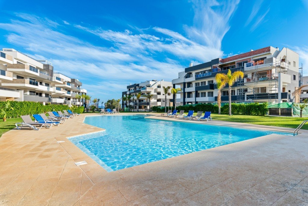 Apartamento en Alicante, España 2 dormitorios, 79 m2 No. 188961