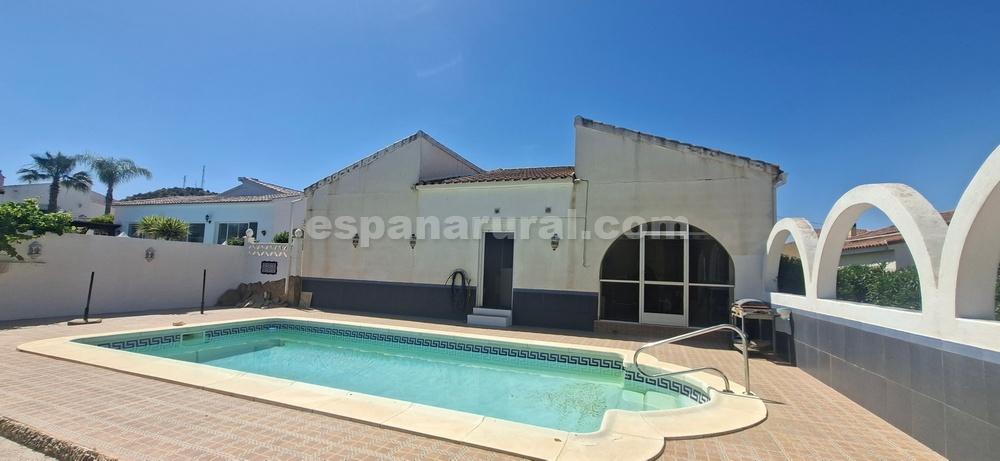 Villa en Arboleas, Almería, España 3 dormitorios,  No. 194112