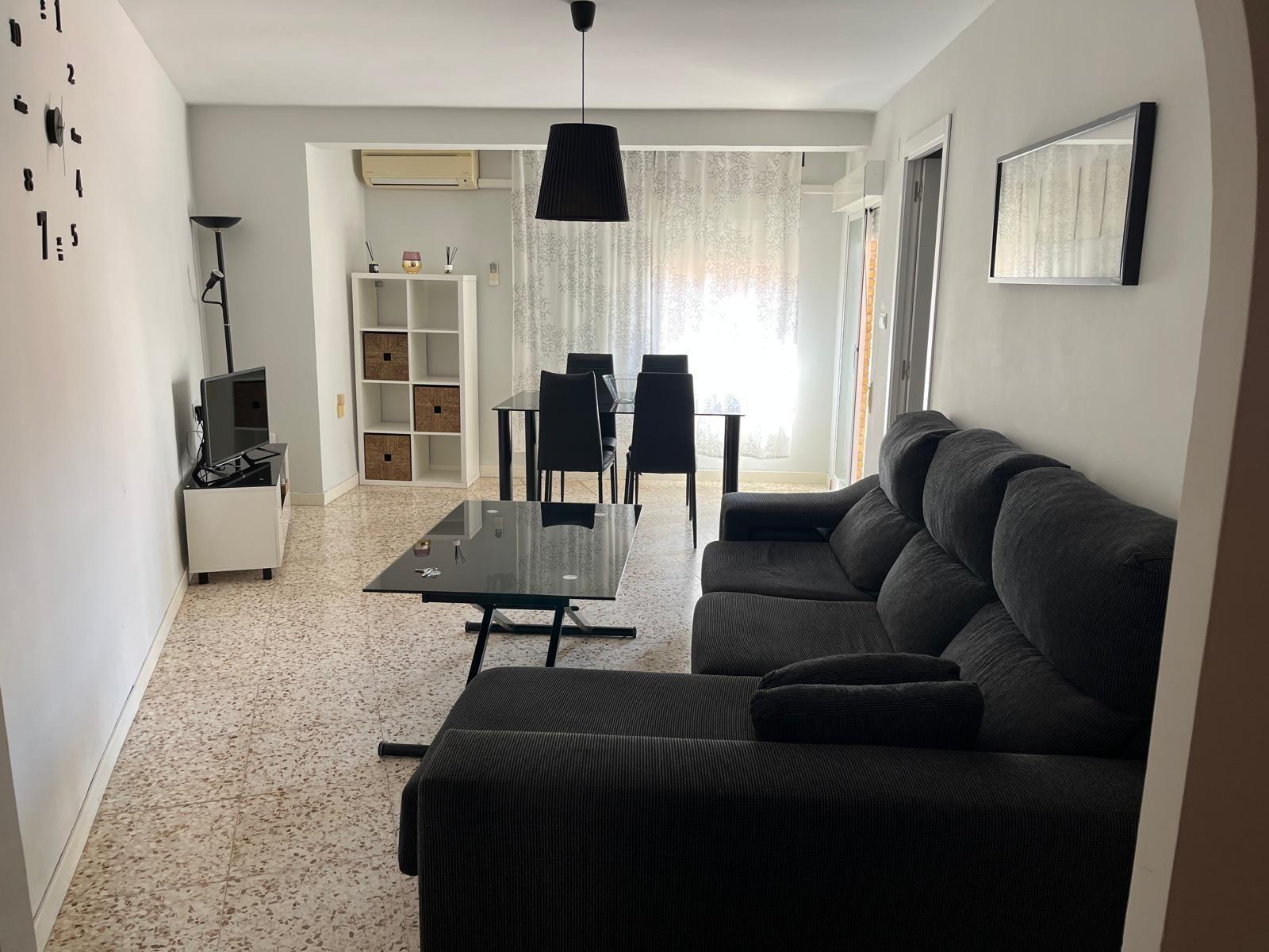 Apartamento en Torrevieja, Alicante, España 3 dormitorios, 90 m2 No. 194118