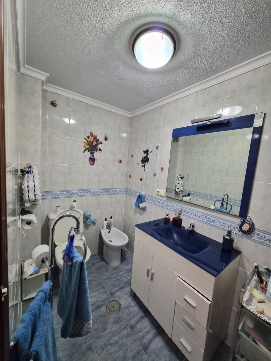 Apartamento en Torrevieja, Alicante, España 2 dormitorios, 75 m2 No. 194117