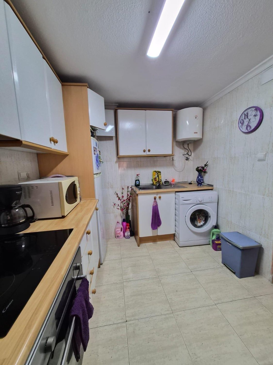 Apartamento en Torrevieja, Alicante, España 2 dormitorios, 75 m2 No. 194117
