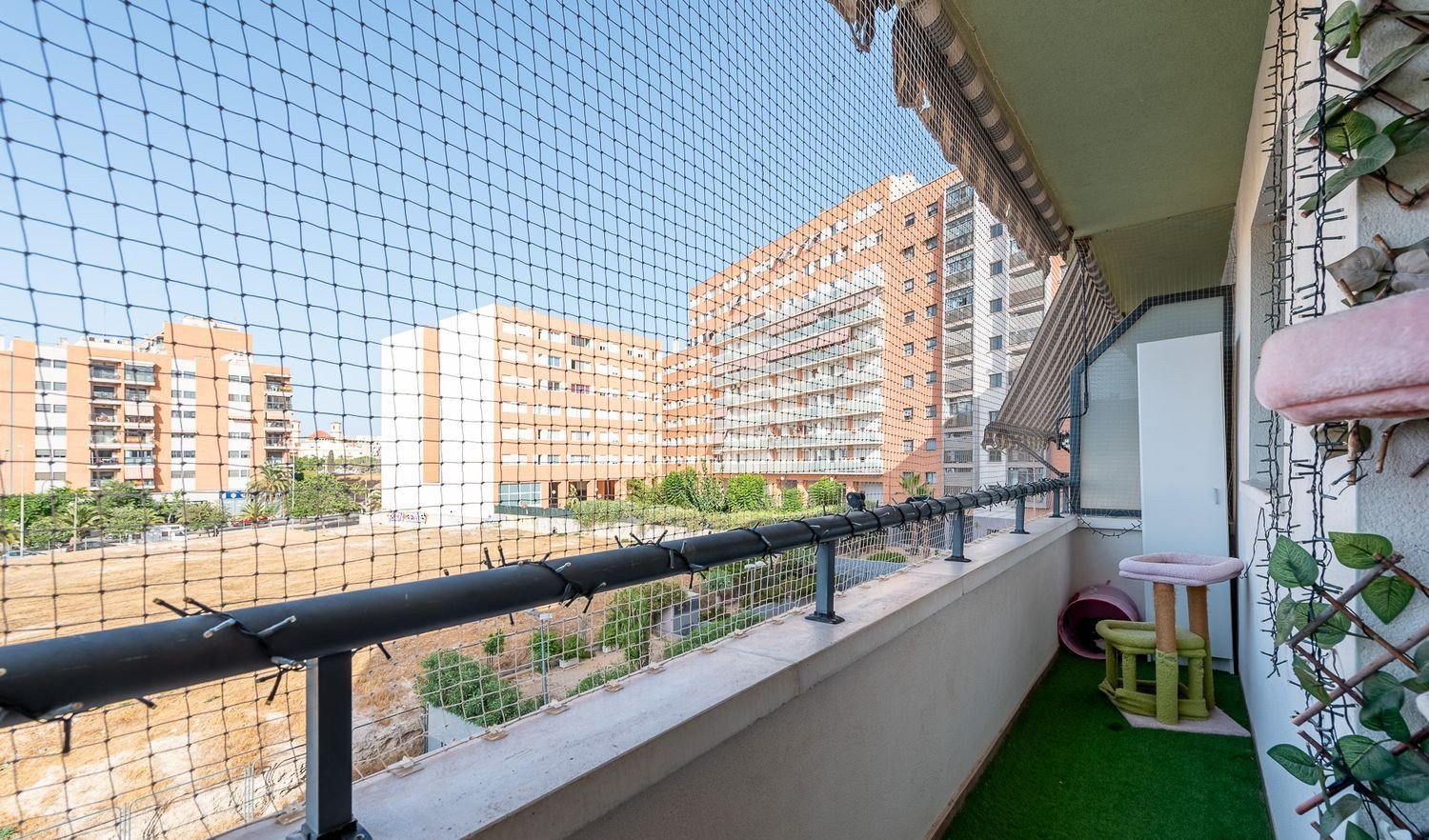 Apartament w Alicante, Hiszpania 3 sypialnie, 100 mkw. nr 196739