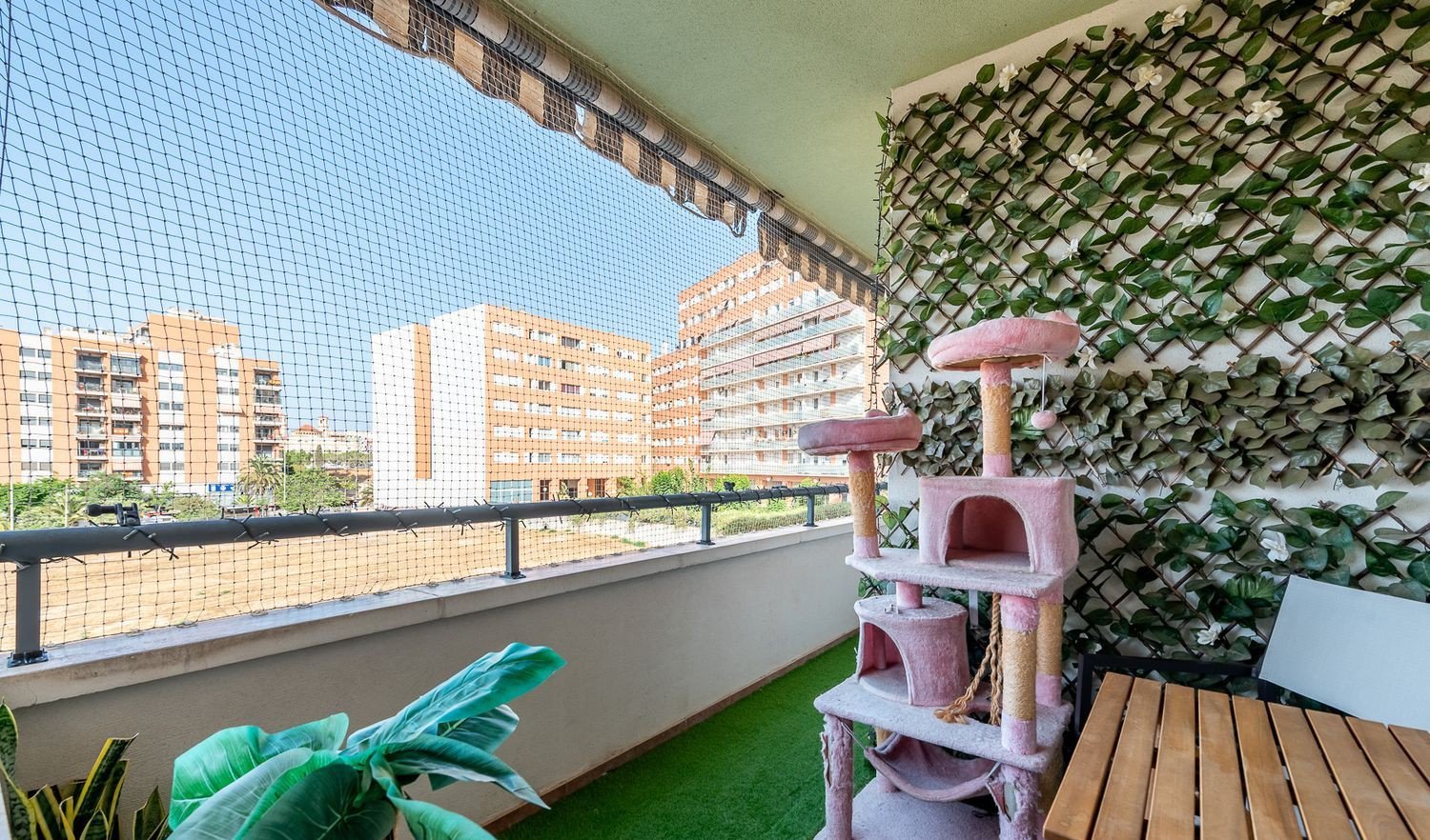 Apartament w Alicante, Hiszpania 3 sypialnie, 100 mkw. nr 196739