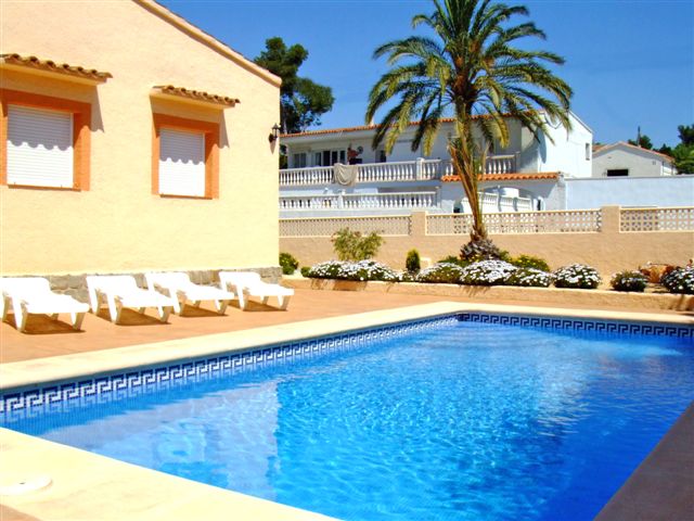 Villa in Calpe, Alicante, Spain 3 bedrooms, 90 sq.m. No. 196741