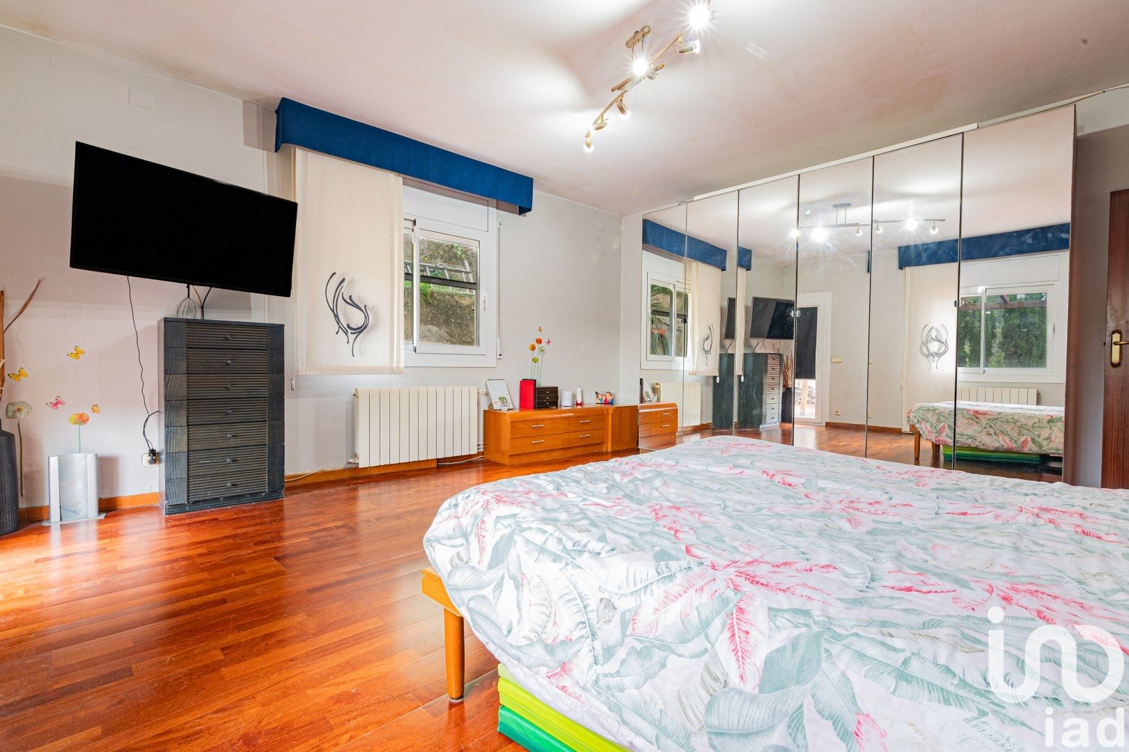 House in Vallirana, Barcelona, Spanien 5 Schlafzimmer, 1100 m2 Nr. 153844