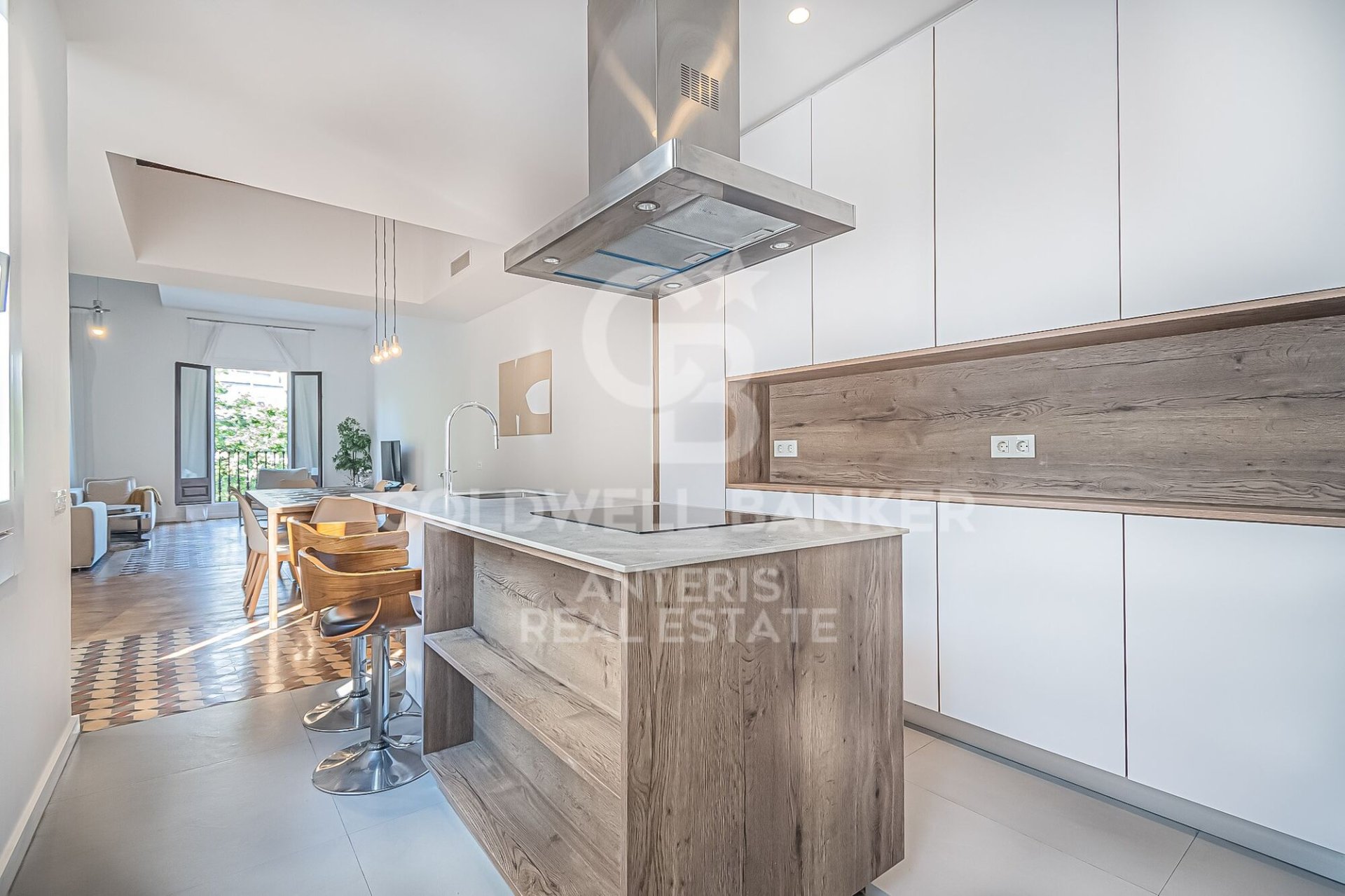 Wohnung in Barcelona, Spanien 3 Schlafzimmer, 124 m2 Nr. 158645