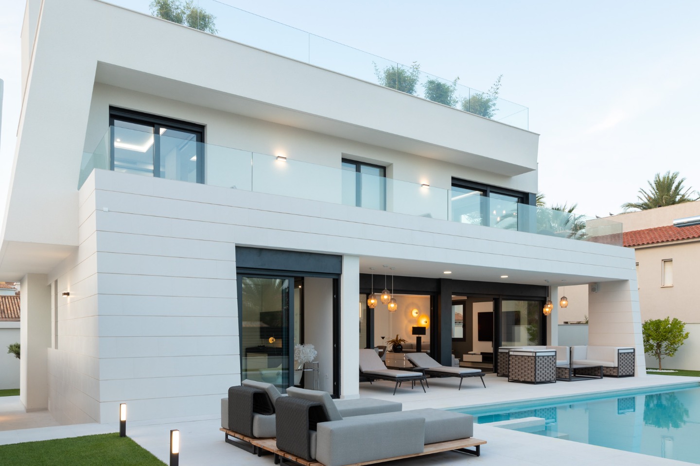 Villa in La Zenia, Alicante, Spain 4 bedrooms, 300 sq.m. No. 80862