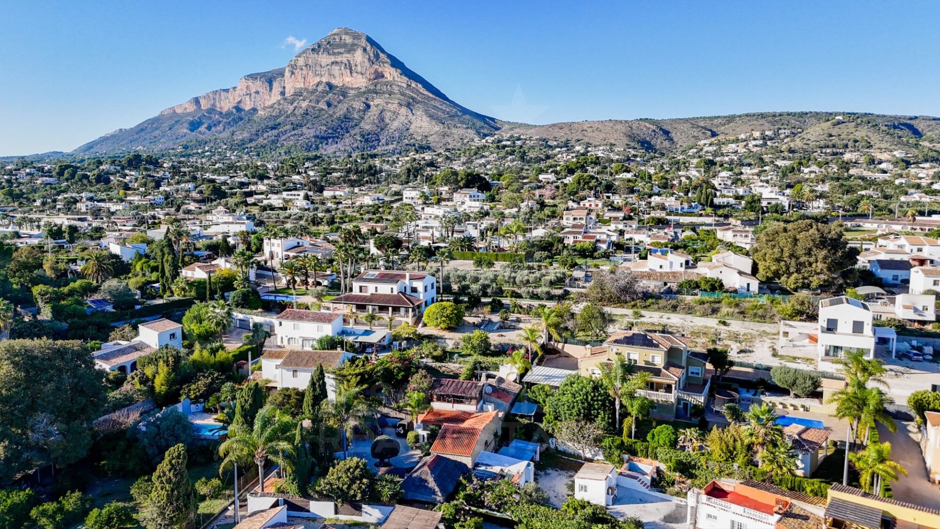 Сasa en Jávea, Alicante, España 4 dormitorios, 346 m2 No. 157076