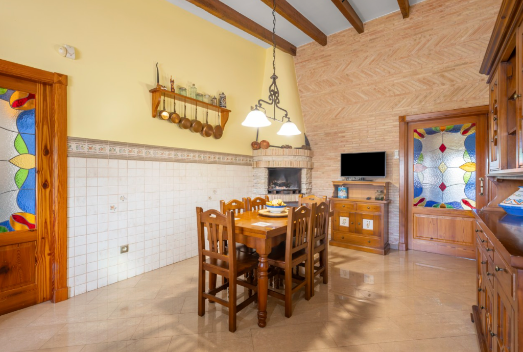 Villa i Torrevieja, Alicante, Spanien 5 sovrum, 407 kvm. Nr. 145421