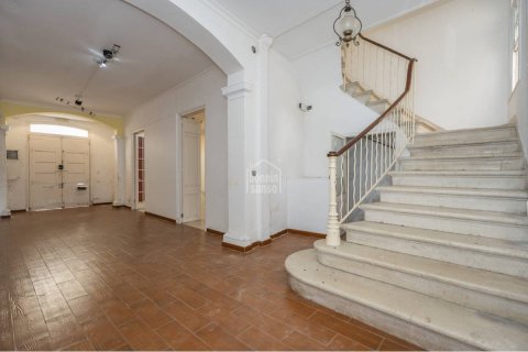 Liikekiinteistö Mahon, Menorca, Espanja 8 makuuhuonetta, 398 m2 No. 149412