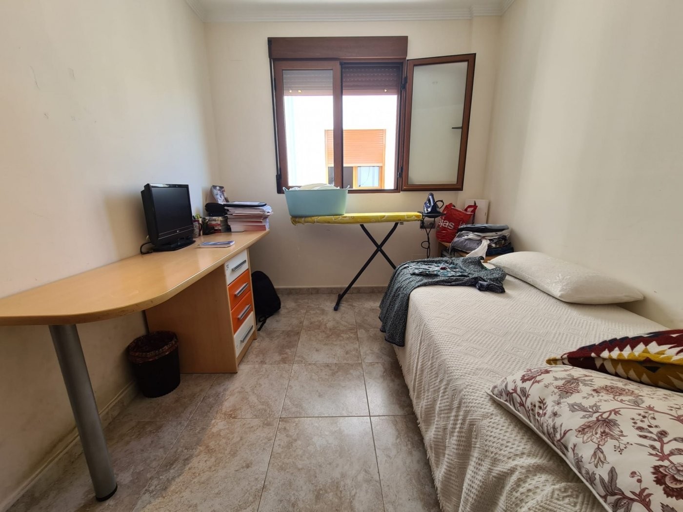 Apartamento en Valencia, València, España 5 dormitorios, 160 m2 No. 133423