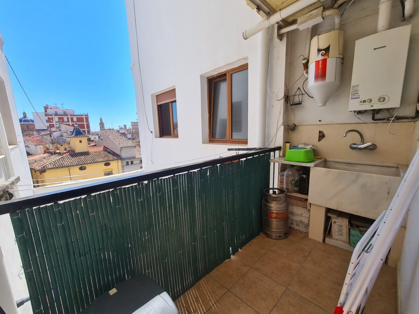 Apartamento en Valencia, València, España 5 dormitorios, 160 m2 No. 133423