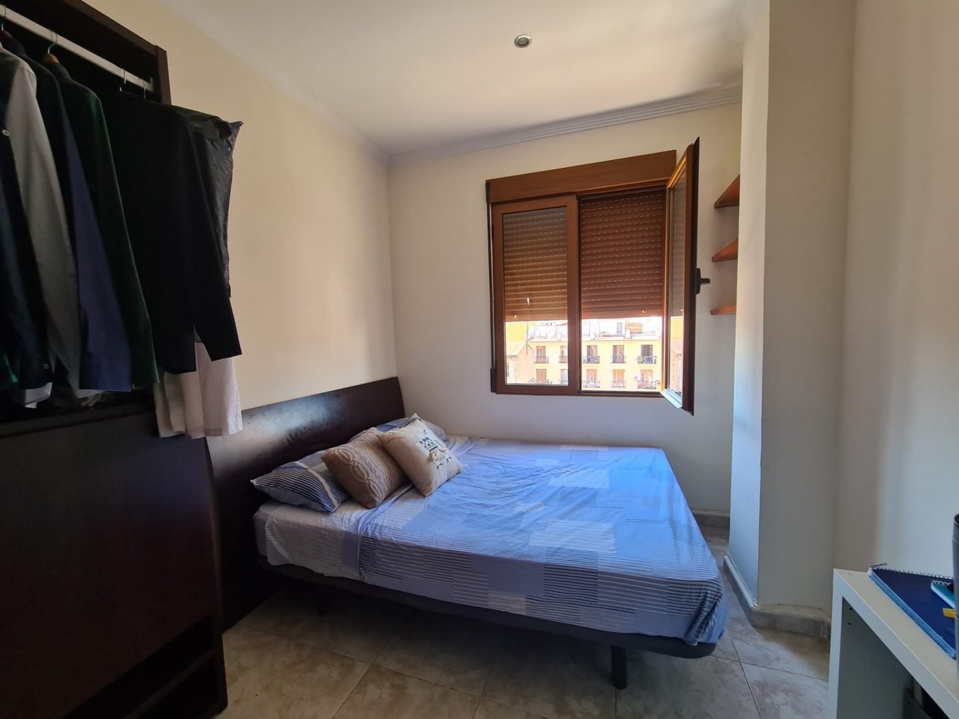 Apartamento en Valencia, València, España 5 dormitorios, 160 m2 No. 133423