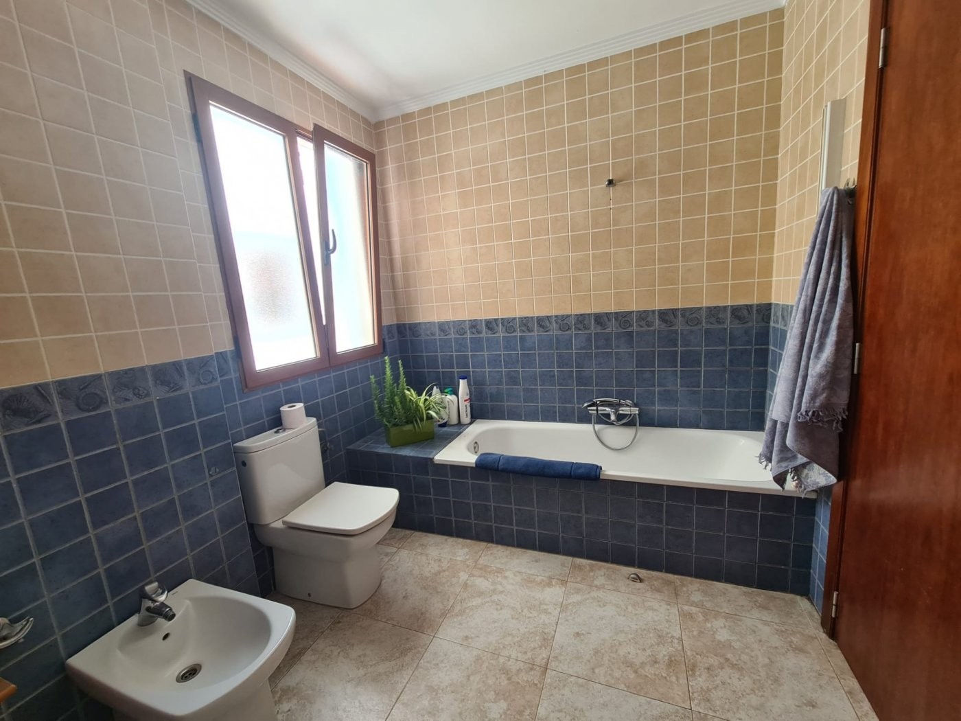 Apartamento en Valencia, València, España 5 dormitorios, 160 m2 No. 133423