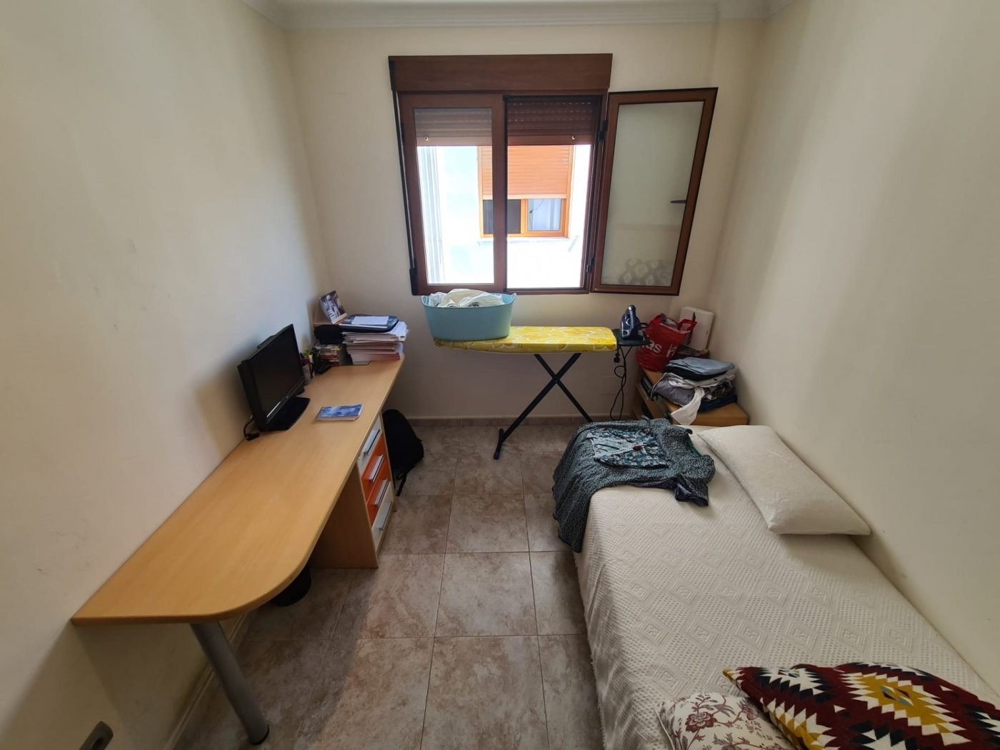 Apartamento en Valencia, València, España 5 dormitorios, 160 m2 No. 133423