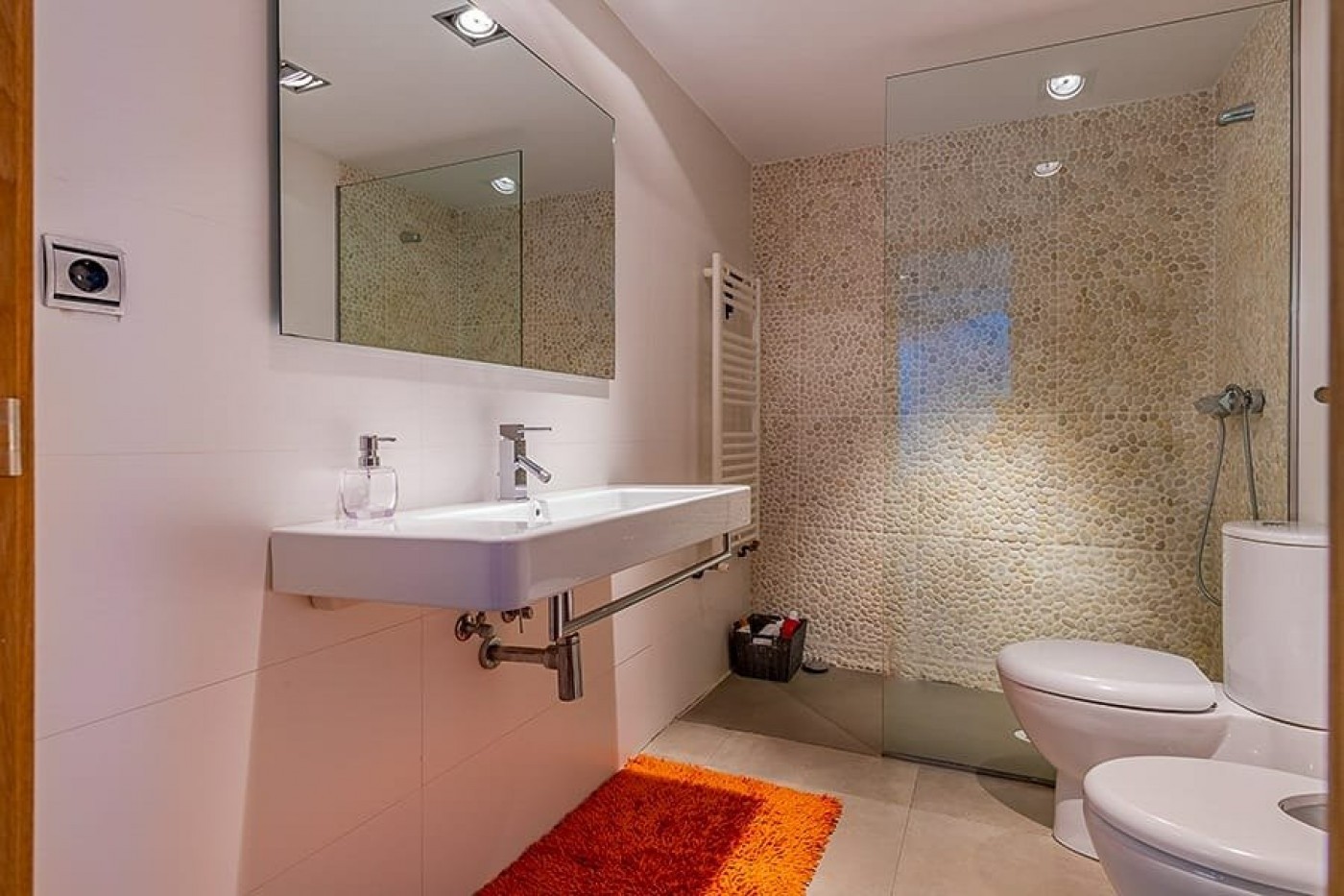 Appartamento a Valencia, Spagna 3 camere da letto, 160 mq. N° 133421