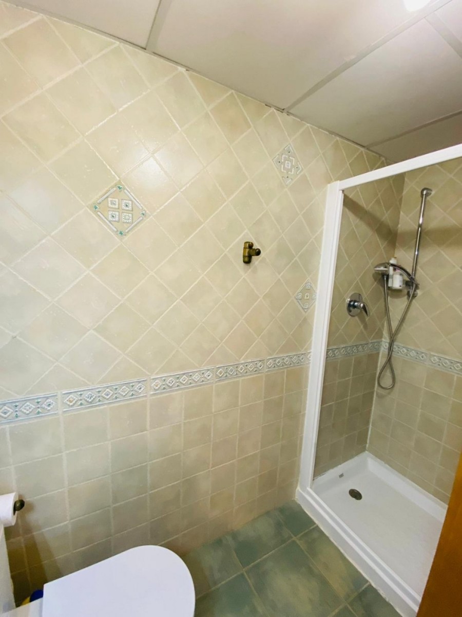 Apartamento en Valencia, València, España 5 dormitorios, 205 m2 No. 133422