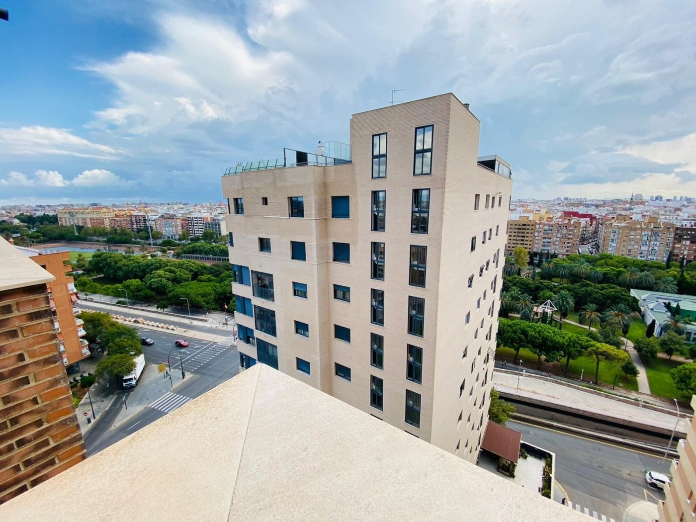 Apartamento en Valencia, València, España 5 dormitorios, 205 m2 No. 133422