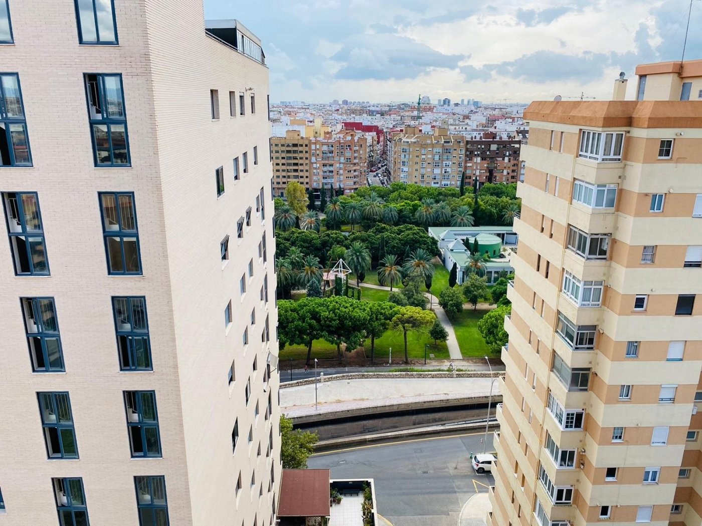 Apartamento en Valencia, València, España 5 dormitorios, 205 m2 No. 133422