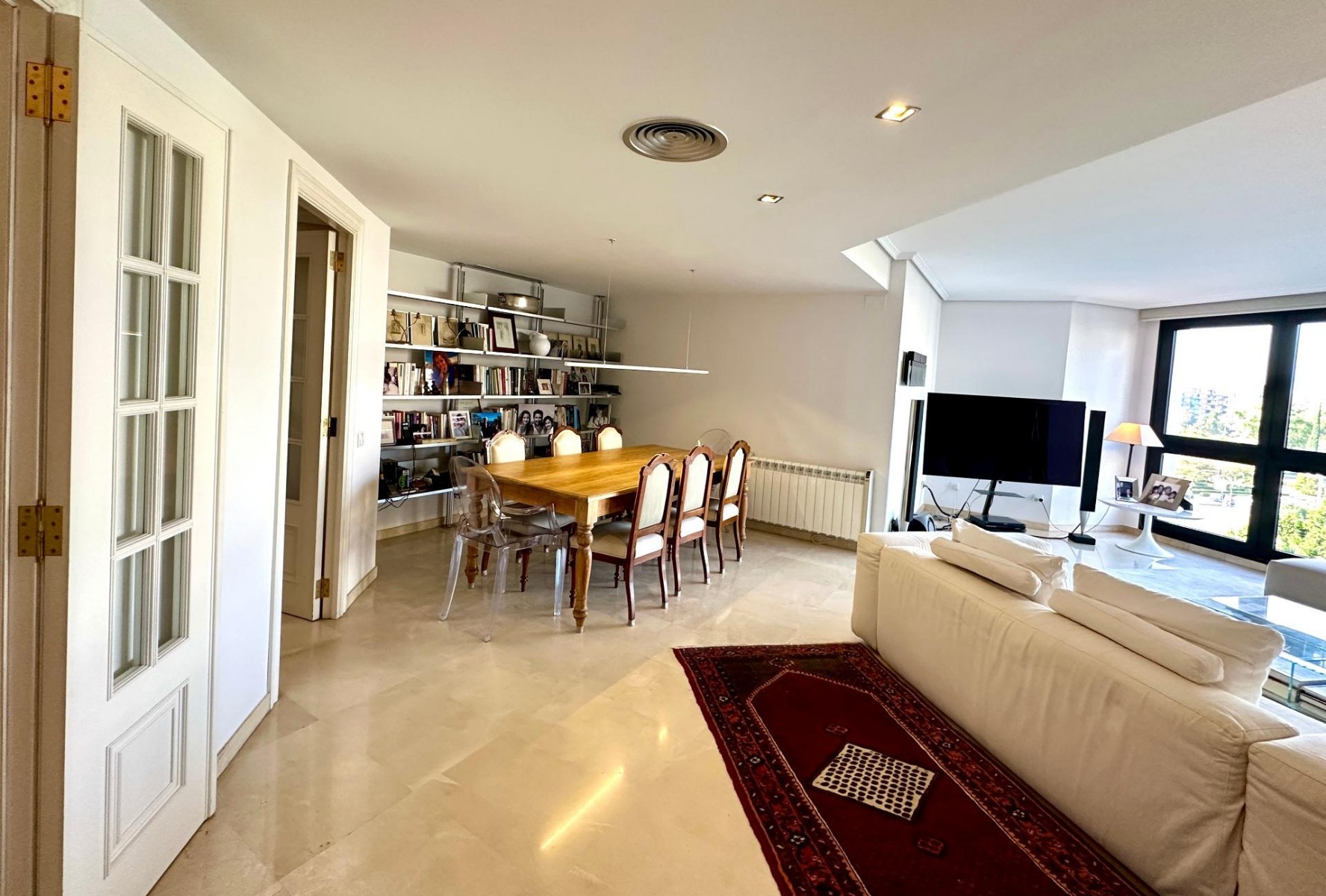 Apartment à Valencia, Espagne 4 chambres, 210 m2 No. 133419