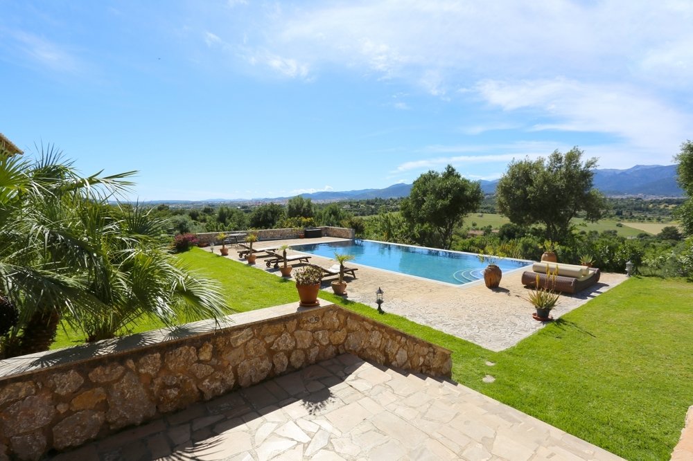 Hus i Inca, Mallorca, Spanien 4 sovrum, 520 kvm. Nr. 109957