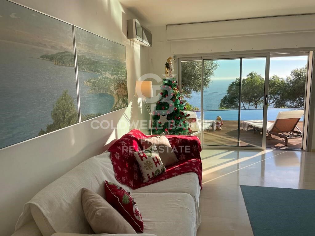 House à Palafrugell, Girona, Espagne 5 chambres, 375 m2 No. 160088
