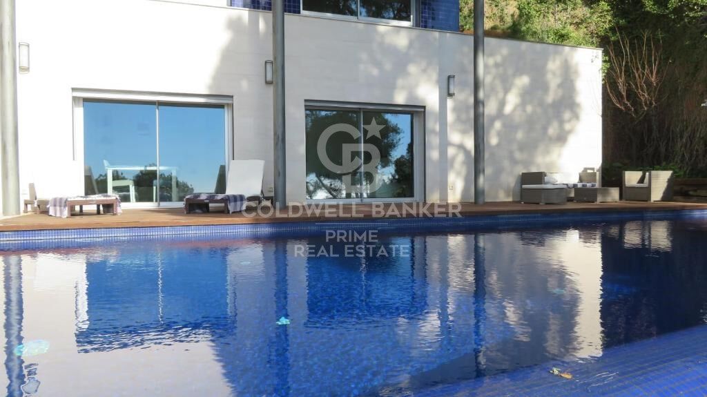 House à Palafrugell, Girona, Espagne 5 chambres, 375 m2 No. 160088