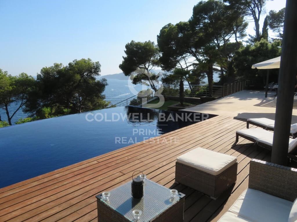 House à Palafrugell, Girona, Espagne 5 chambres, 375 m2 No. 160088