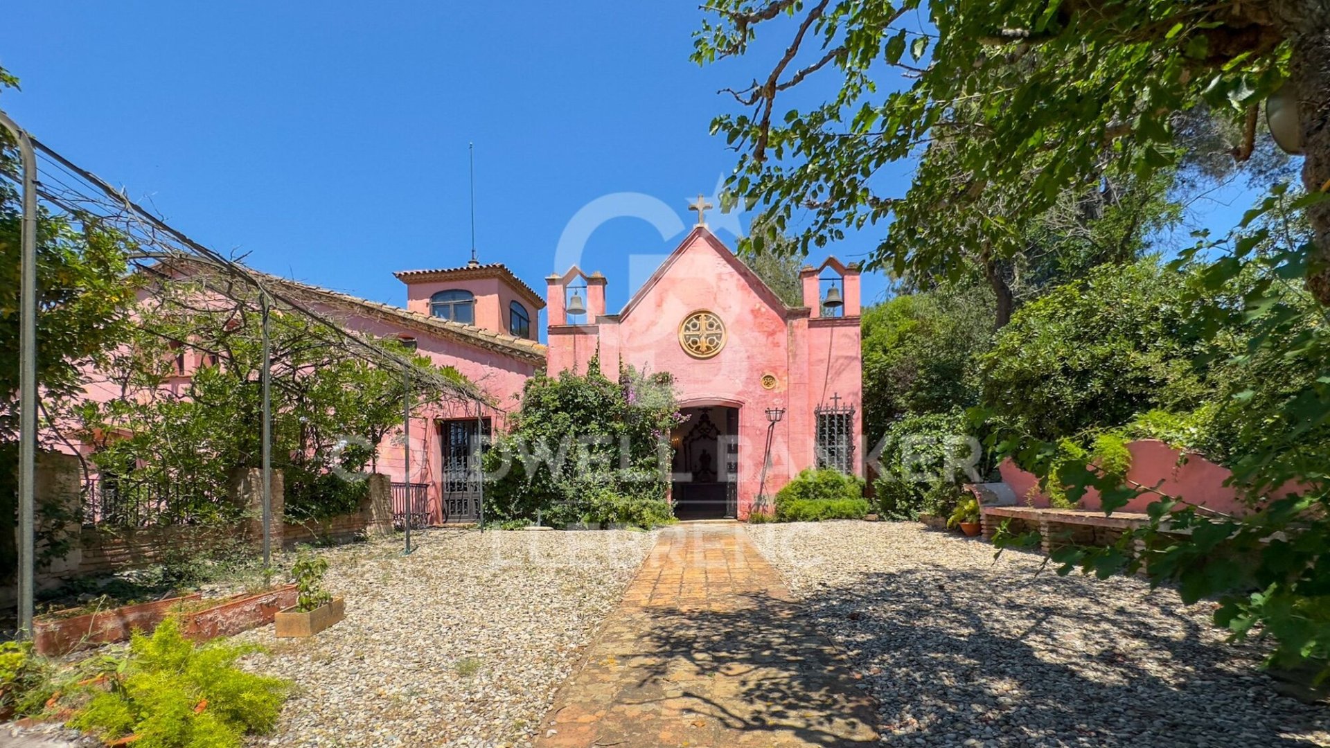 Māja Barcelona, Spānijā 8 istabas, 963 m2 Nr. 160092