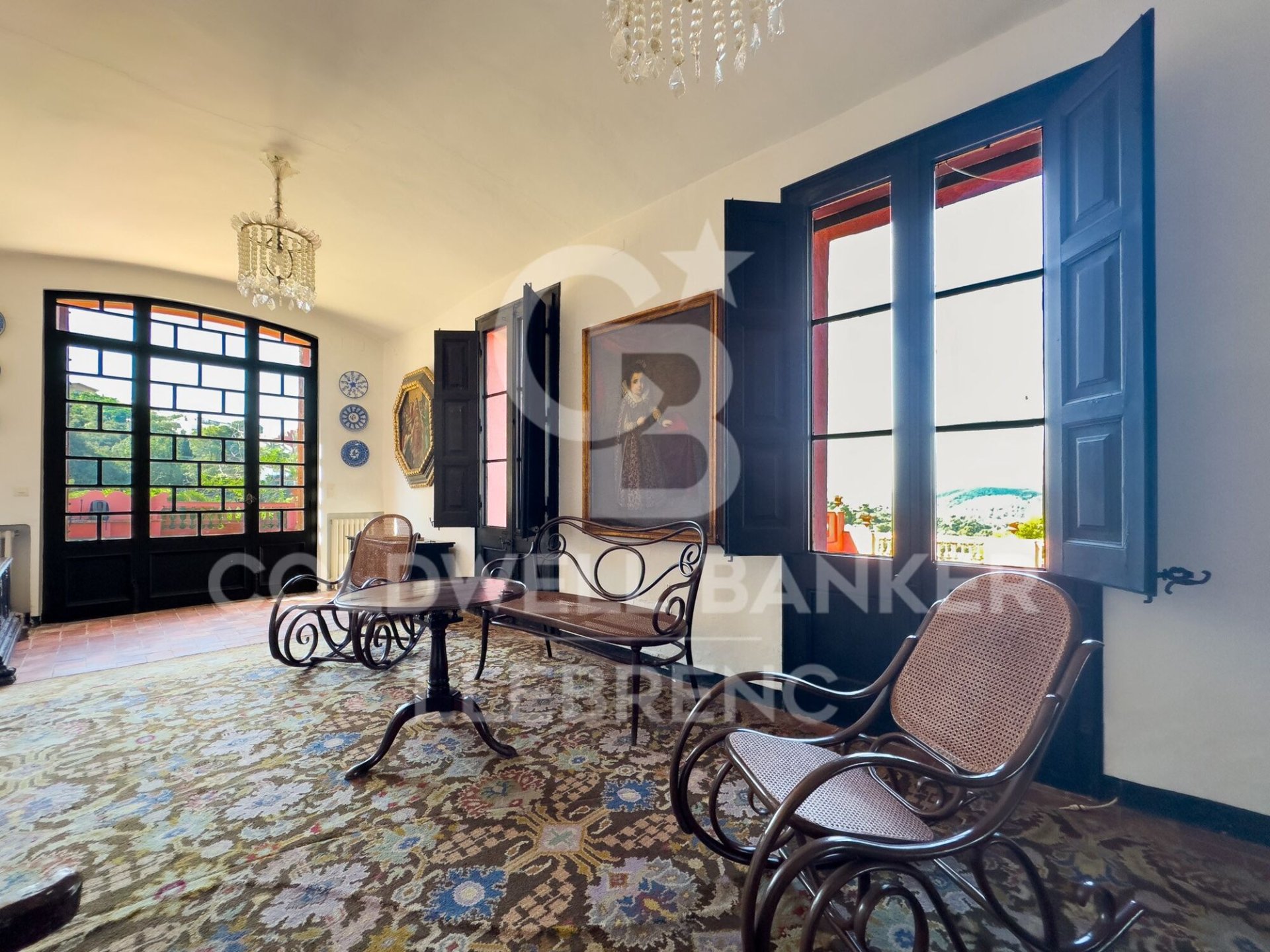 Māja Barcelona, Spānijā 8 istabas, 963 m2 Nr. 160092