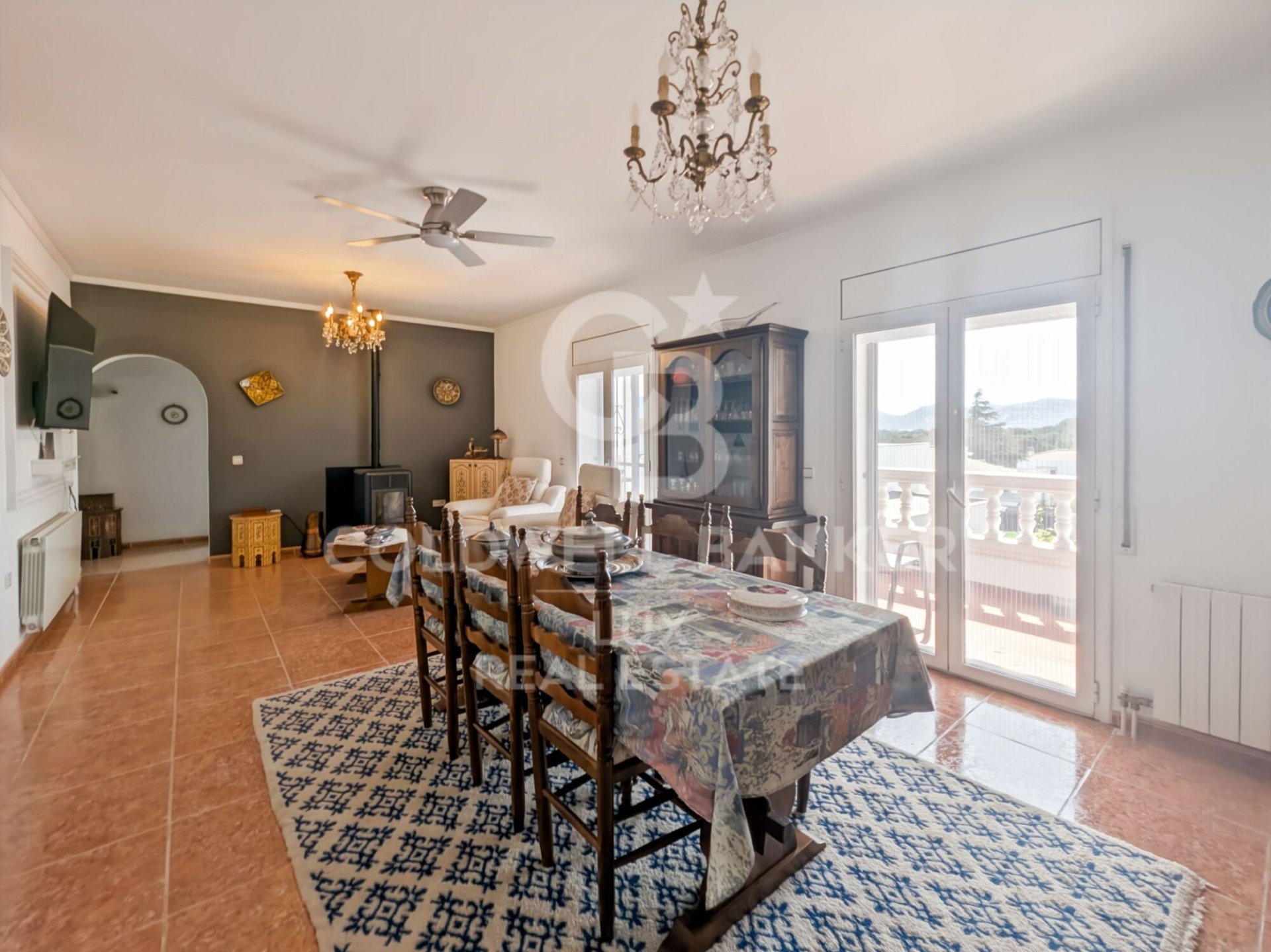 Villa Roses, Girona, Spānijā 3 istabas, 282 m2 Nr. 178768
