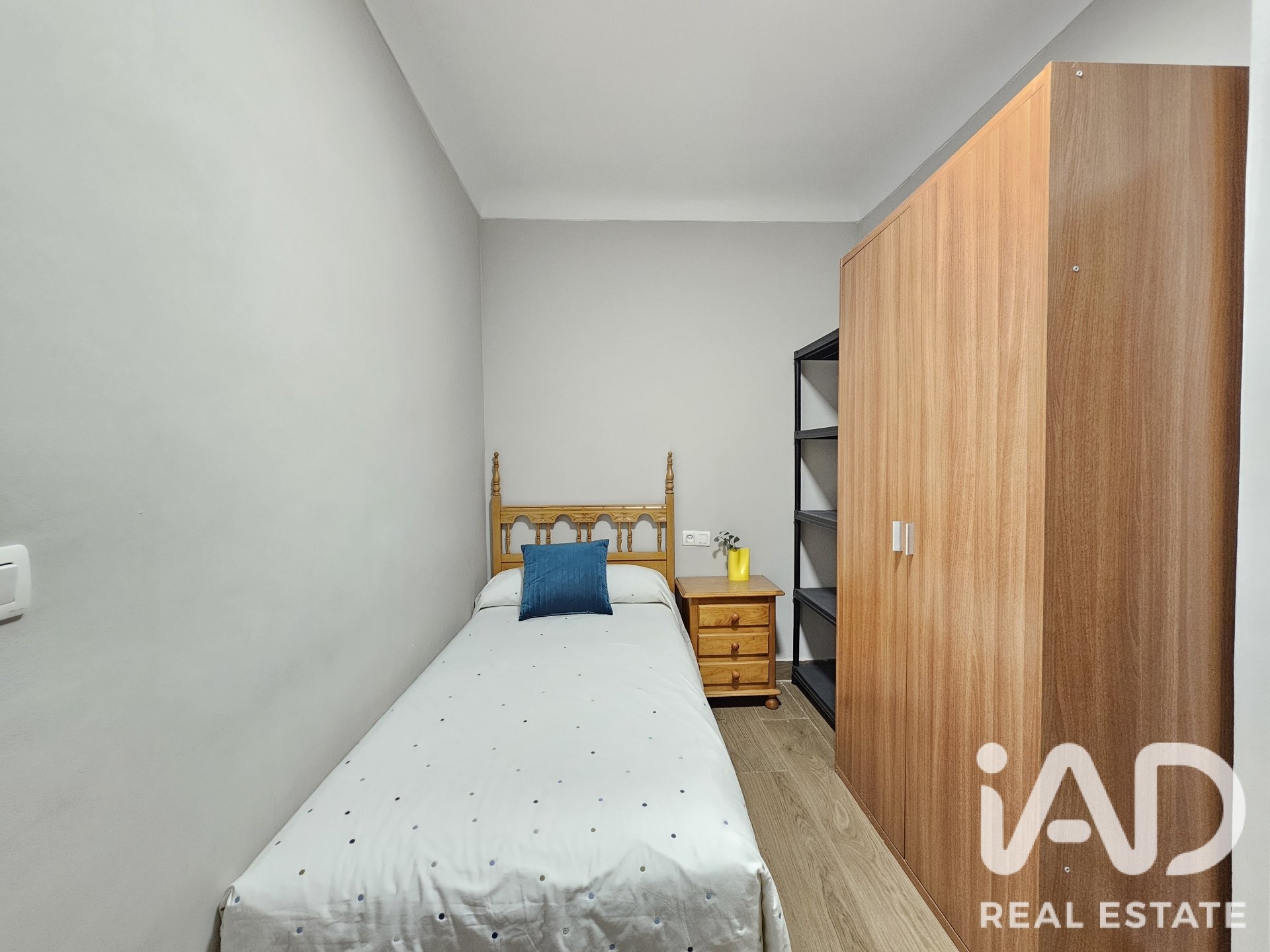 Apartment in Granada, Spain 4 bedrooms, 110 sq.m. No. 192190