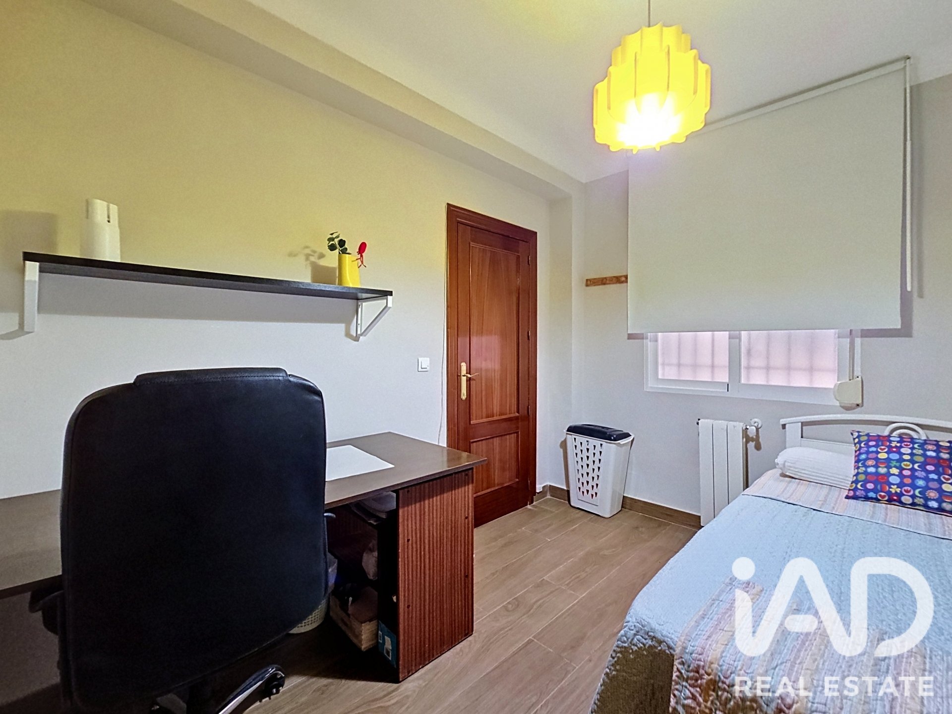 Apartment in Granada, Spain 4 bedrooms, 110 sq.m. No. 192190